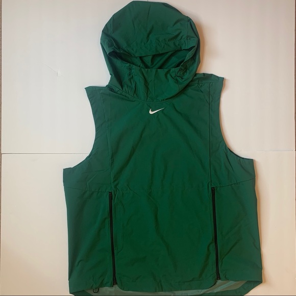 nike alpha fly rush hooded vest